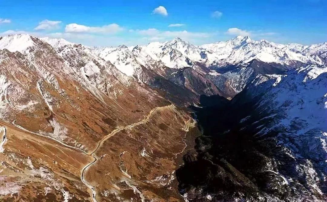 央视:通往玉麦的“天路”通了